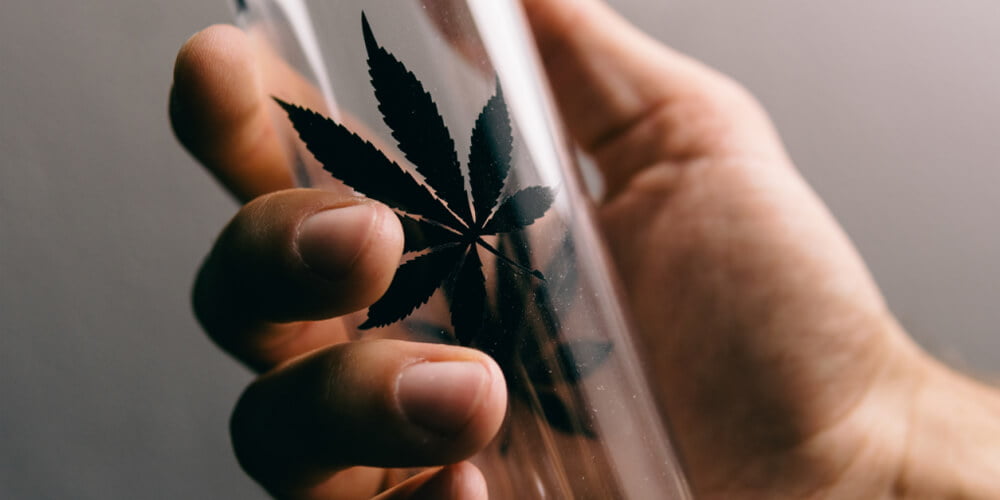 What Are The Best Smoking Accessories To Stock In Your Store? 1 Best Smoking Accessories To Stock